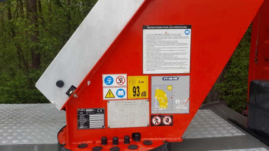 Podnośnik koszowy 28 metrów usługi minikoparką Lubartów
